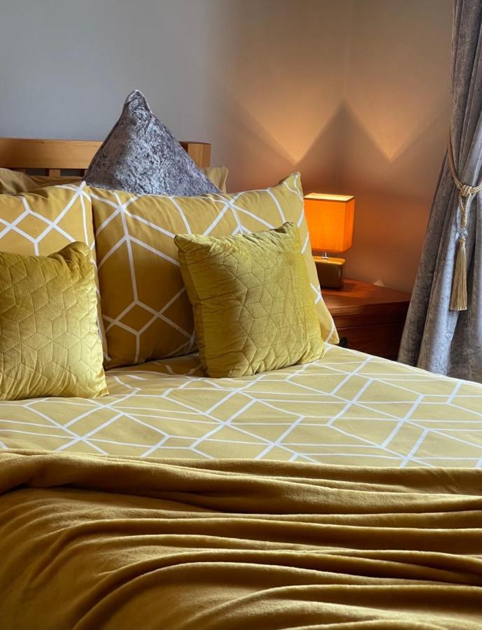 Greenfields Country House Latton Екстериор снимка